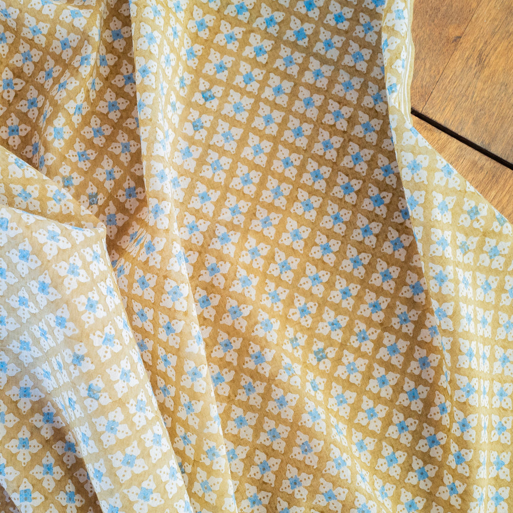 Weccta | Square Scarf